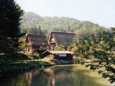 Hida Folkloric Village