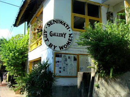 Seniwati Gallery