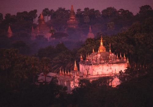 Myanmar Bagan Manuha Temple Manuha Temple Bagan - Bagan - Myanmar