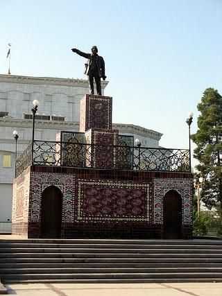 Turkmenistan Asgabat Lenin Statue Lenin Statue Asgabat - Asgabat - Turkmenistan