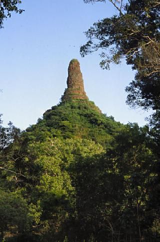 Sri Lanka Anuradhapura  Dagoba Abhayagiri Temple Dagoba Abhayagiri Temple Anuradhapura - Anuradhapura  - Sri Lanka
