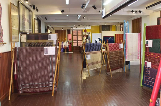 Cambodia Siem Reab Asian Traditional Textiles Museum Asian Traditional Textiles Museum Siem Reab - Siem Reab - Cambodia