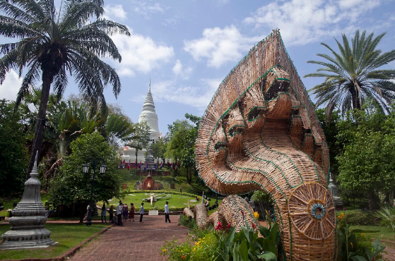 Cambodia Phnum Penh Wat Phnom Wat Phnom Phnum Penh - Phnum Penh - Cambodia