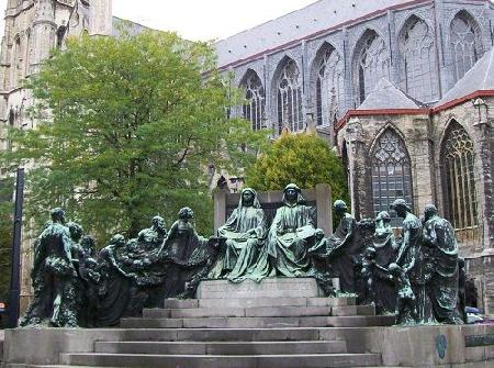 The Van Eyck brothers statue