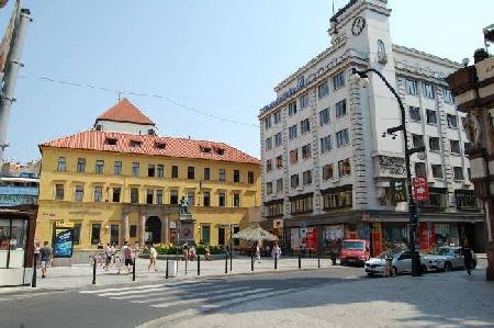 Jungmannovo square