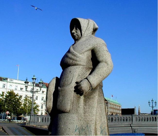 Denmark Copenhagen Fisher Women Monument Fisher Women Monument Denmark - Copenhagen - Denmark
