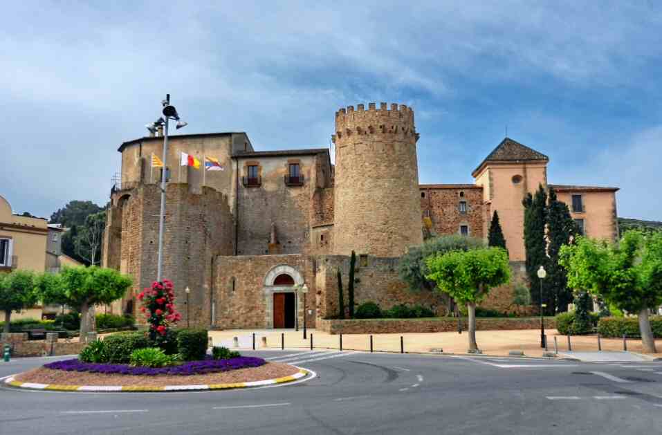 Spain  Sant Feliu De Guixols Sant Feliu De Guixols Girona -  - Spain