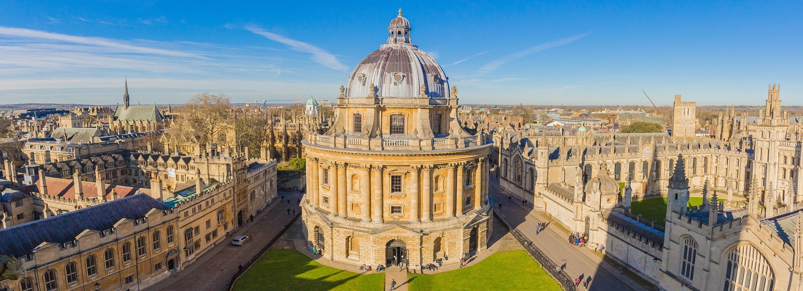 Transfer Offers in Oxford. Low Cost Transfers in  Oxford 