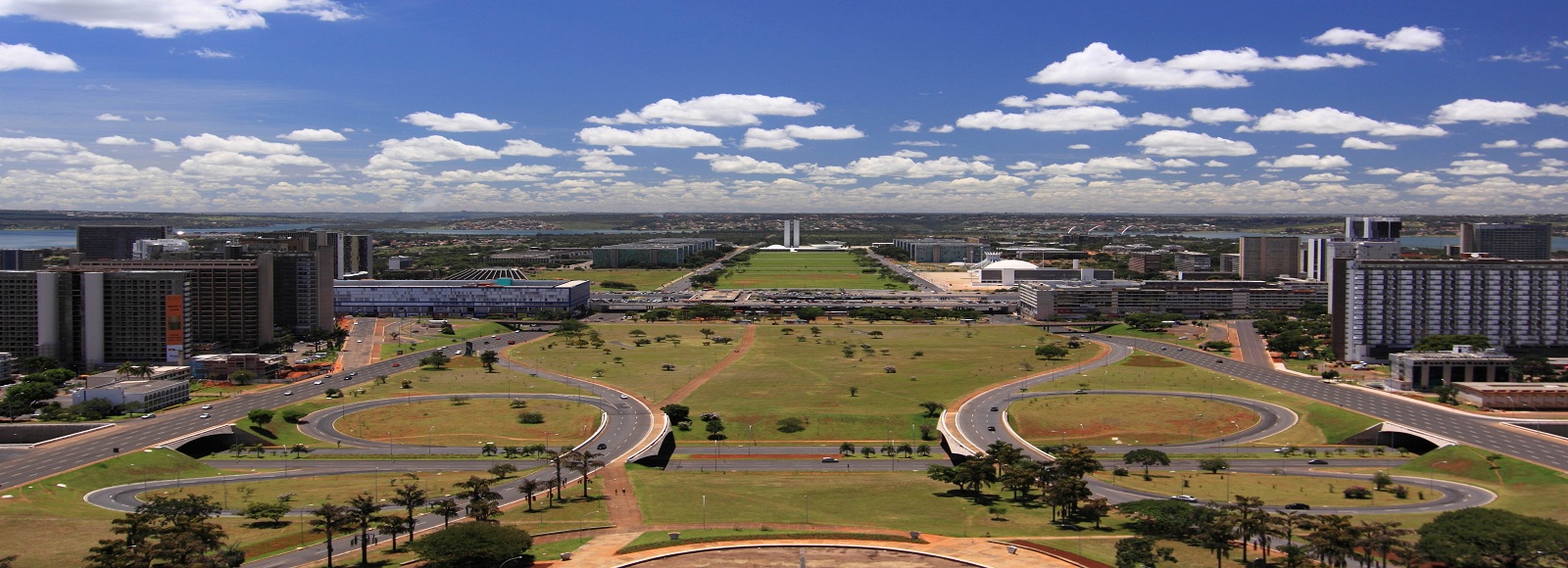 Transfer Offers in Brasilia. Low Cost Transfers in  Brasilia 