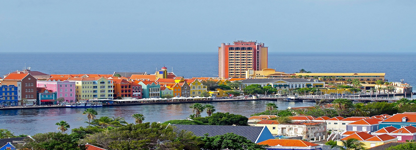 Transfer Offers in Willemstad. Low Cost Transfers in  Willemstad 