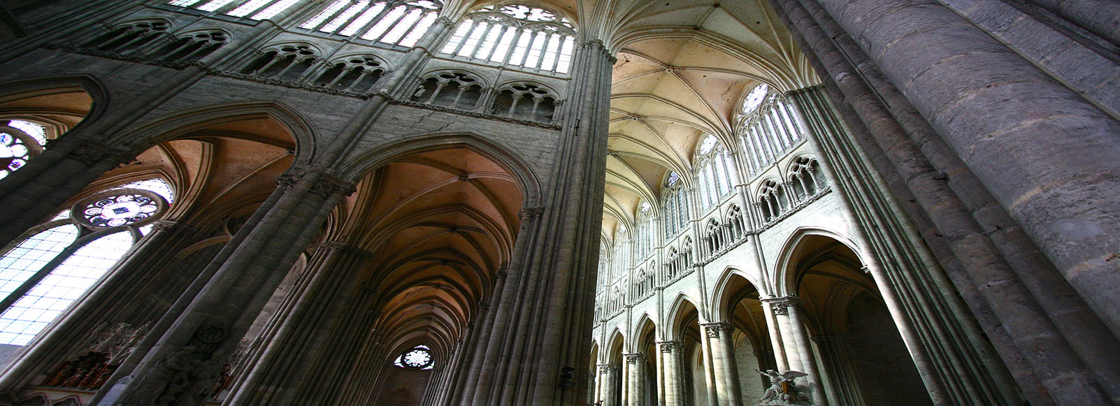 أين تأكل فى أميان | دليل مطاعم  أميان أين تأكل فى أميان | دليل مطاعم  أميان