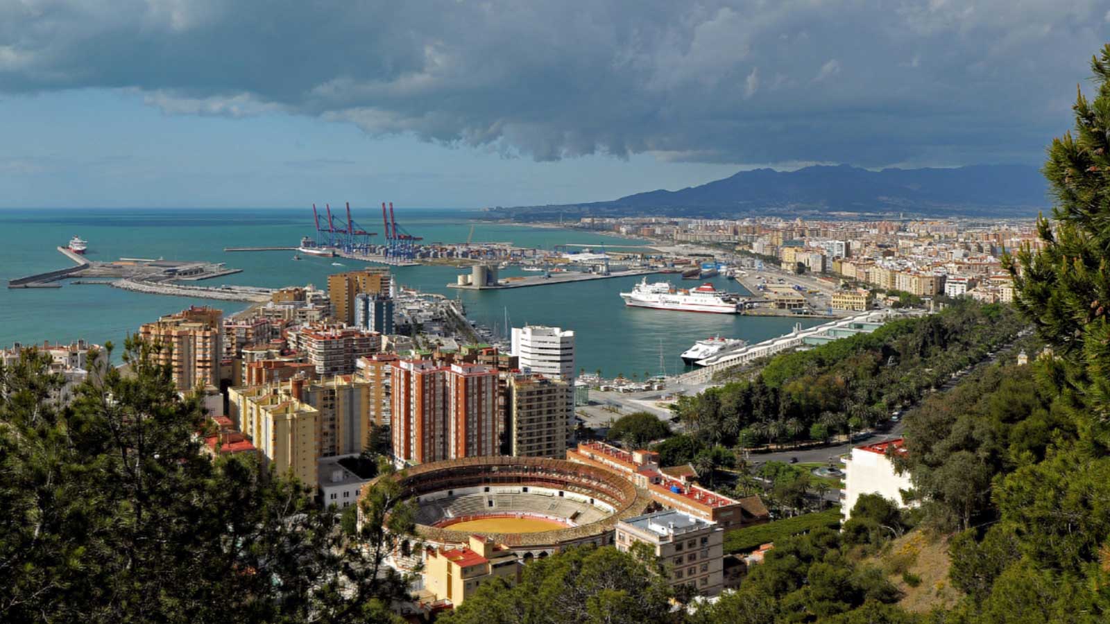 Transfer Offers in Malaga. Low Cost Transfers in  Malaga 