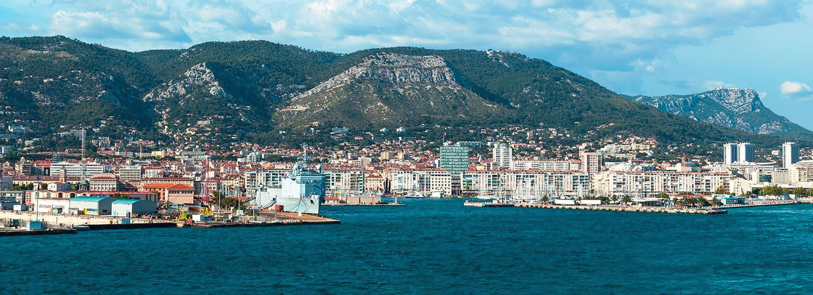 أين تأكل فى تولون | دليل مطاعم  تولون أين تأكل فى تولون | دليل مطاعم  تولون