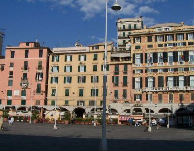 Italy Génova Piazza  Caricamento Piazza  Caricamento Italy - Génova - Italy