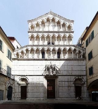 San  Miguel en Borgo Church