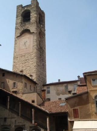 Italy Bergamo Piazza Vecchia Piazza Vecchia Bergamo - Bergamo - Italy