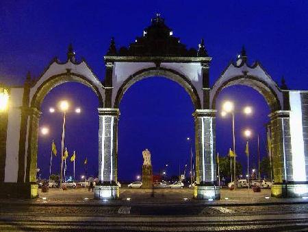 Hotels near Portas da Cidade  Ponta Delgada