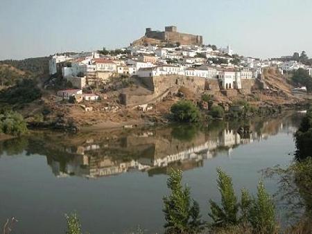 Hotels near Archeological Museum  Mertola