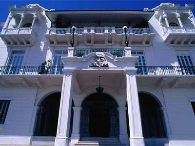 Hotels near Municipal Palace  Panama