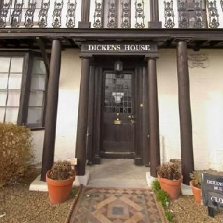 Hotels near Charles Dickens House  Portsmouth2