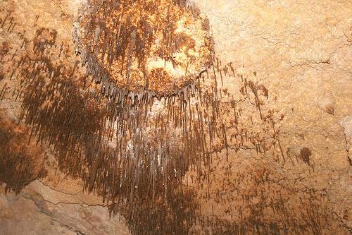 Bermuda Harrington Sound Amber of Leamington Caves Amber of Leamington Caves Bermuda - Harrington Sound - Bermuda