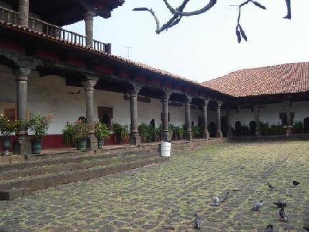 Hotels near Folk Art Museum  Patzcuaro