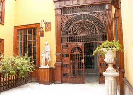 ليما ميثروبوليثانا