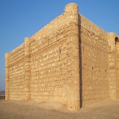 Hotels near Qasr Kharana  Desert castles