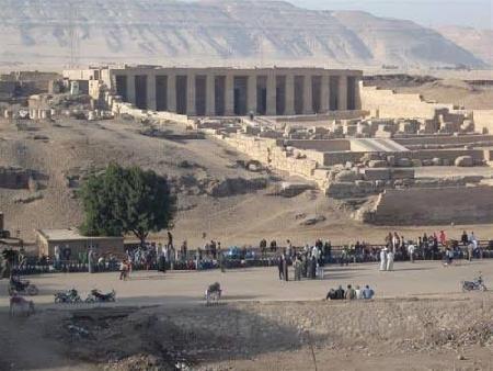Hotels near Temple Osireion  Abydos