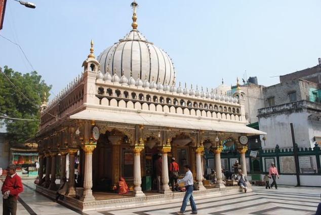 India New Delhi Nizam-ud-din Aulia Tomb Nizam-ud-din Aulia Tomb Delhi State - New Delhi - India