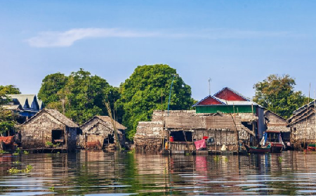 Hotels near Lake Tonle Sap  Siem Reab