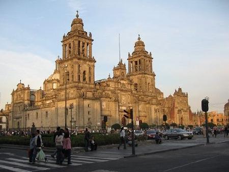 Hotels near Metropolitan Cathedral  Mexico City