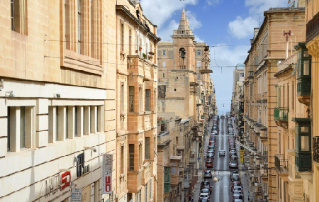Hotels near City center  Valletta