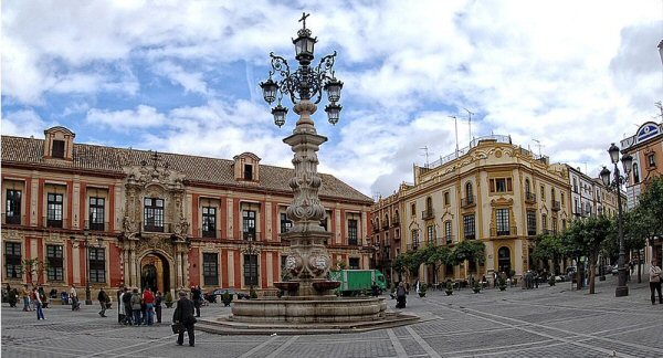 Spain Seville Plaza De La Virgen De Los Reyes Plaza De La Virgen De Los Reyes Seville - Seville - Spain