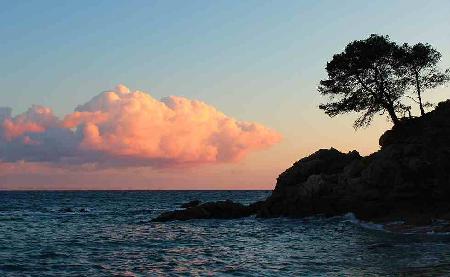 Cala Treumal Beach