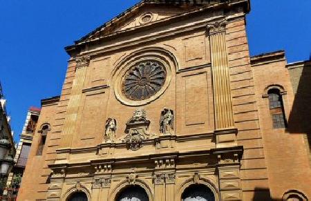 زياره كنيسه لا كومبانيا