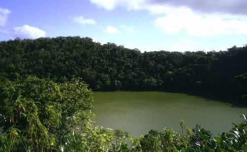 Mauritius Surinam  Bassin Blanc Bassin Blanc Savanne - Surinam  - Mauritius