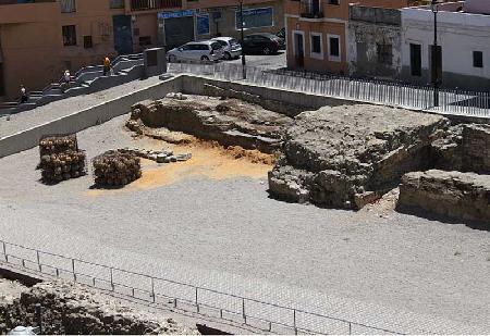 Hotels near Merinies walls  Archeological Park  Algeciras