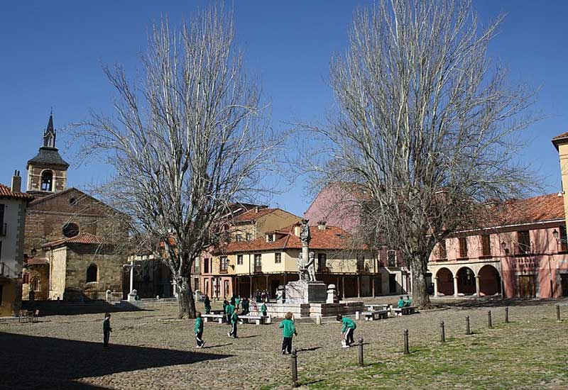 Spain Leon El Grano Square El Grano Square Leon - Leon - Spain