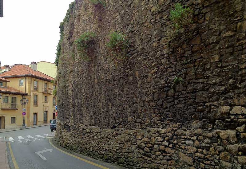 Spain Oviedo The Walls The Walls Asturias - Oviedo - Spain