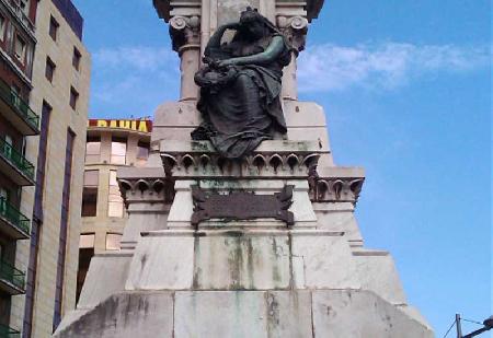 Machichaco Monument