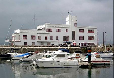 Hotels near Yacht Club  Santander