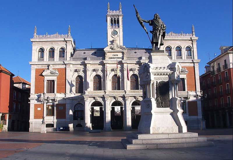 Spain Valladolid Count Ansurez Statue Count Ansurez Statue Valladolid - Valladolid - Spain