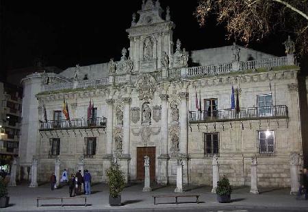 Hotels near Canovas del Castillo Street  Valladolid