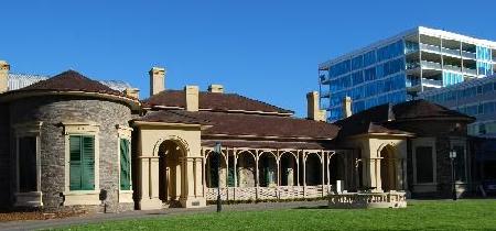 Hotels near Ayers House  Adelaide