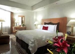 Crowne Plaza Torremar