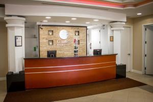 Best offers for COMFORT INN & SUITES LAGUARDIA AIRPORT MASPETH New York