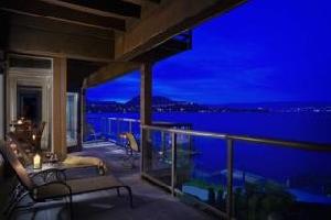 The Cove Lakeside Resort