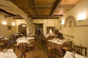 Sovana Hotel Resort