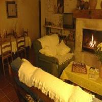 Best offers for La Farmacia de Doña Amelia Fuentesauco De Fuentiduena